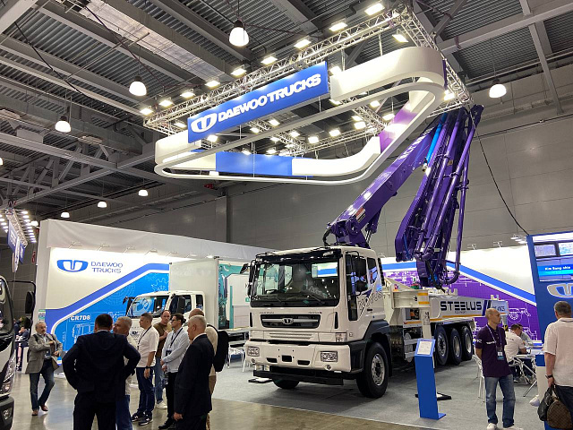 ООО "ПИТЕРТРАКЦЕНТР" на крупнейшей отраслевой выставке COMVEX 2025!